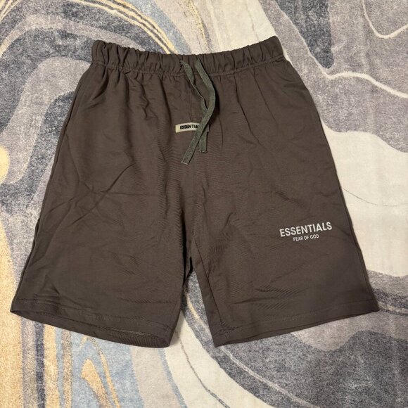 Fear Of God Essentials SS19 Gray Shorts Mens Size Medium or Large - Picture 1 of 3